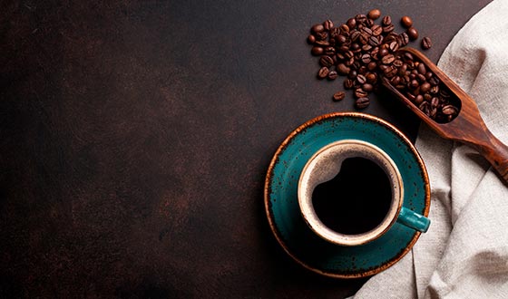 عوارض و مضرات نوشیدن قهوه ناشتا