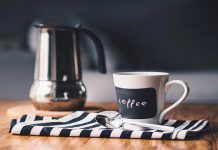 چرا ادرار بوی قهوه می دهد؟